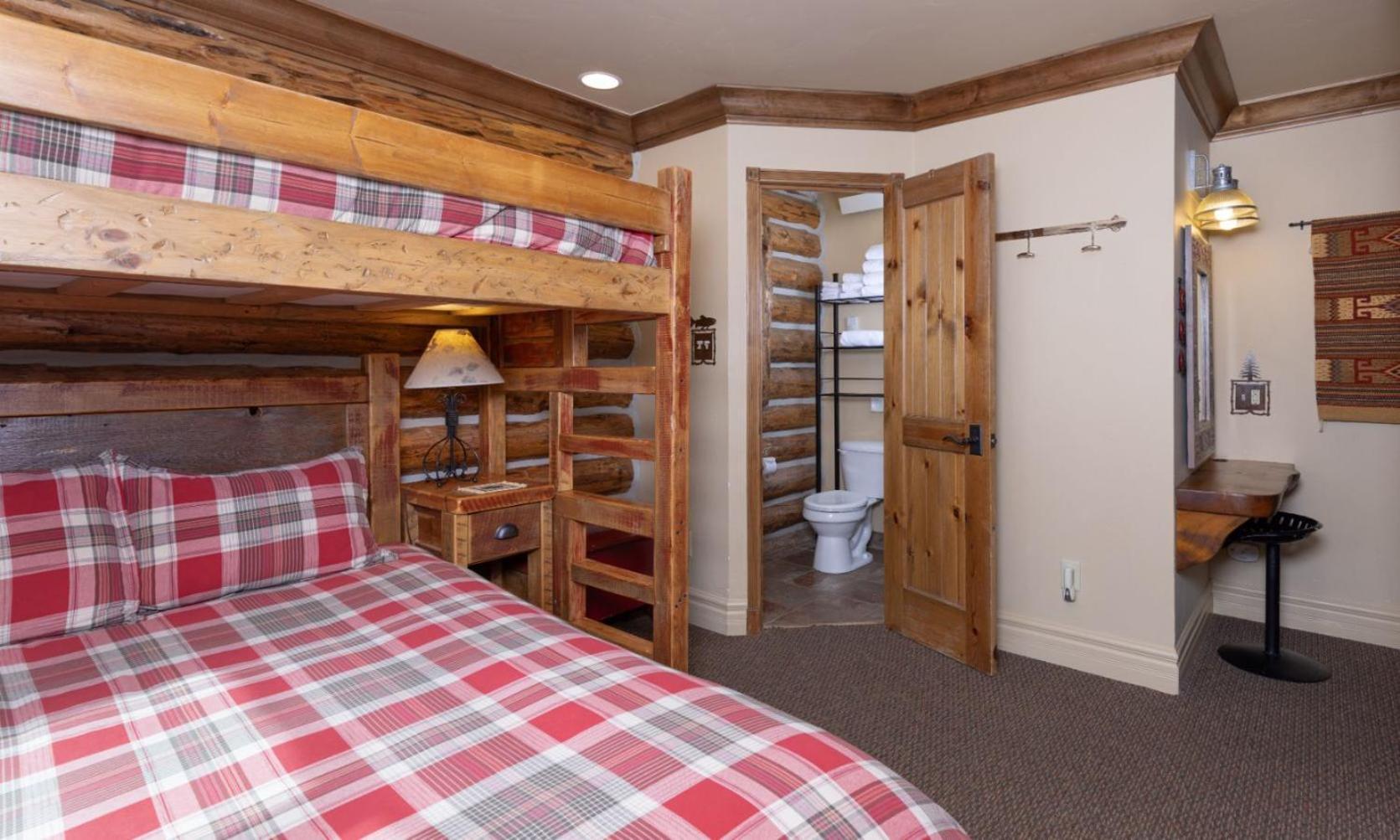 Cowboy Heaven Cabin 13 Bandit بيغ سكاي المظهر الخارجي الصورة